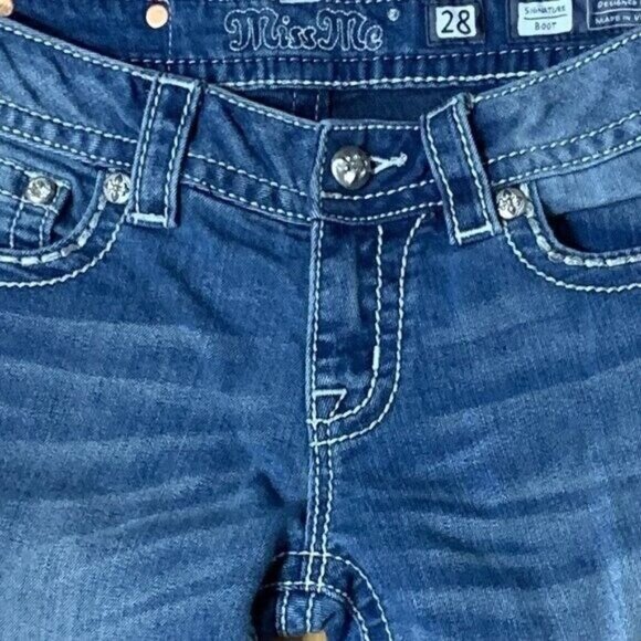 Miss Me Signature Bootcut Jean Low Rise Embroidered Beaded Denim Pant 30" - Picture 12 of 16